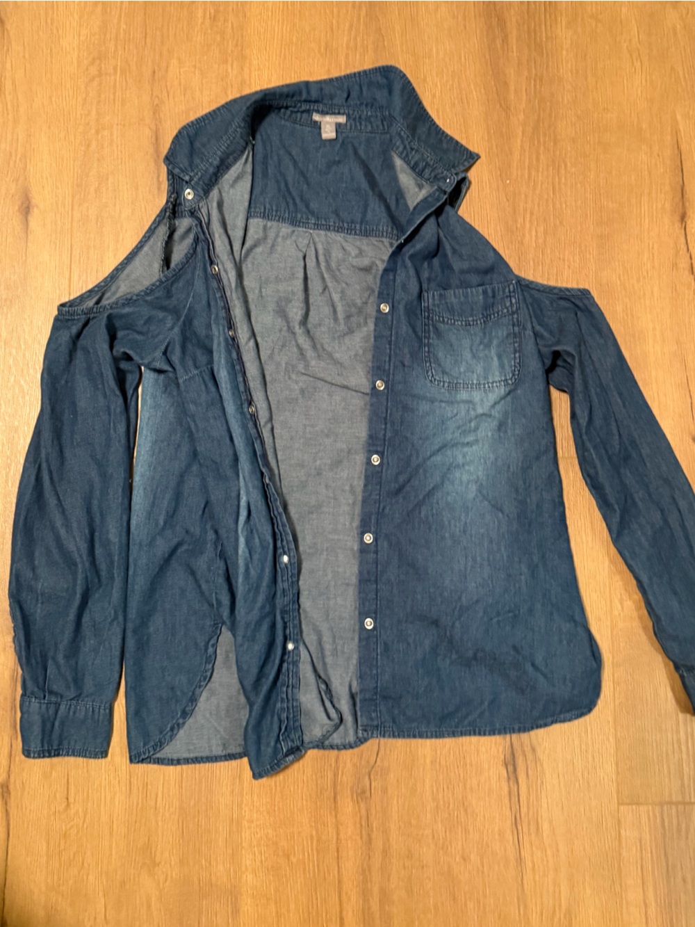 Charlotte Russe Dark Indigo Cold-Shoulder Shirt Jacket